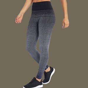 Marika High-Waisted Ombre Seamless Leggings Gray/Black Size Medium